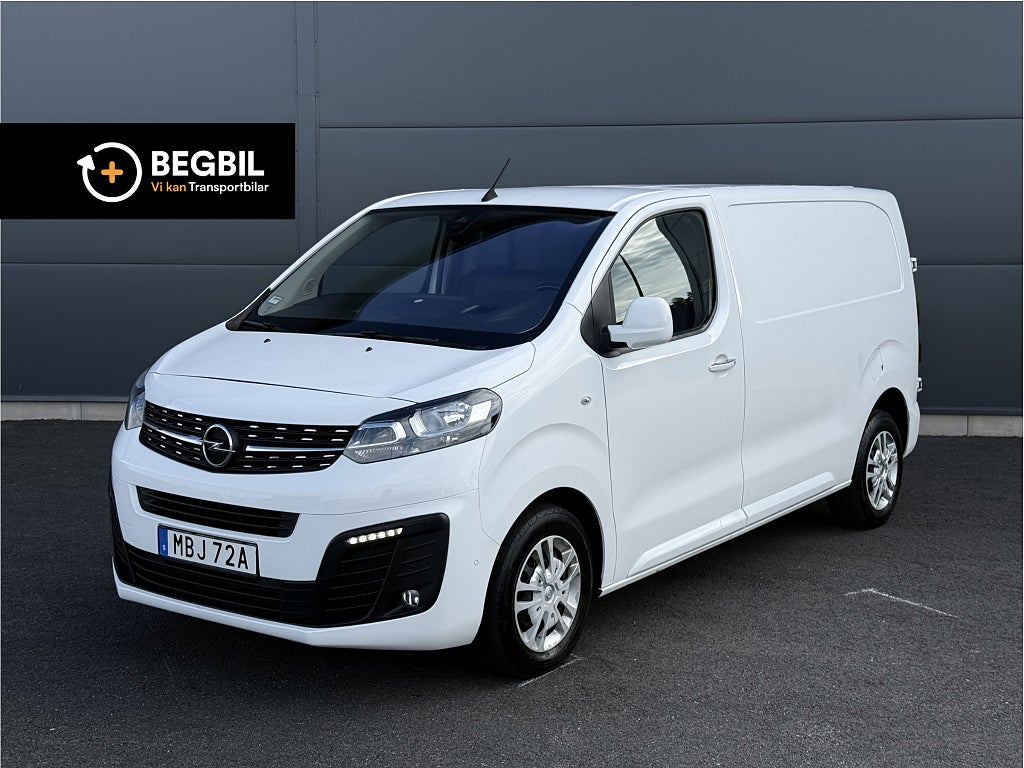 Opel Vivaro 2.0 Automat / Drag / Kamera/Navi/3 sits/Leasbar