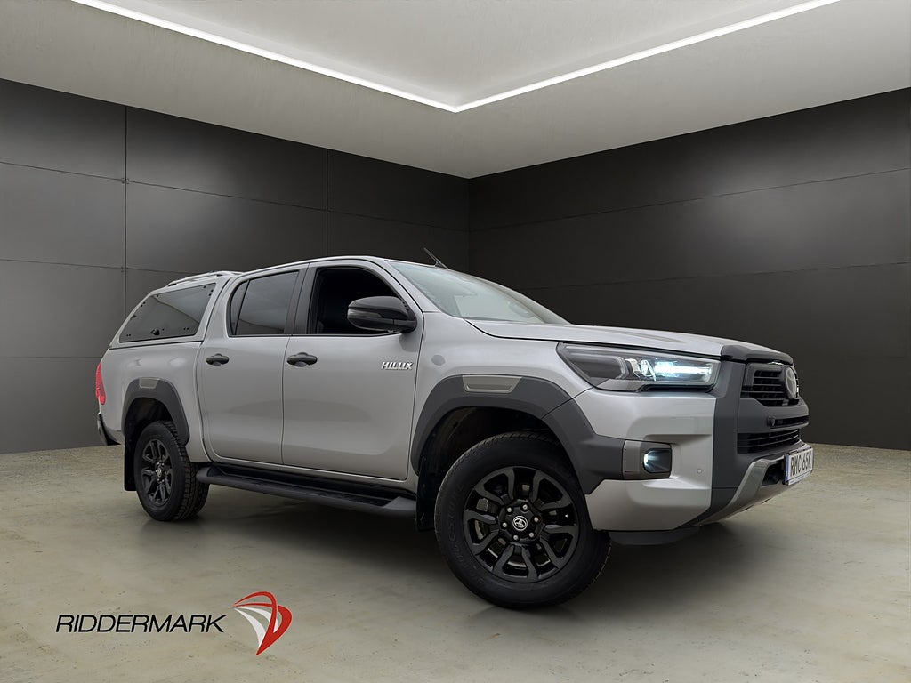 Toyota Hilux Invincible 2.8 4WD Dragkrok JBL Diff Kåpa Moms