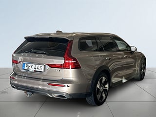 Volvo V60 Cross Country D4 AWD Geartronic Dvärm/Drag/Kamera/Sensorer – bild 6