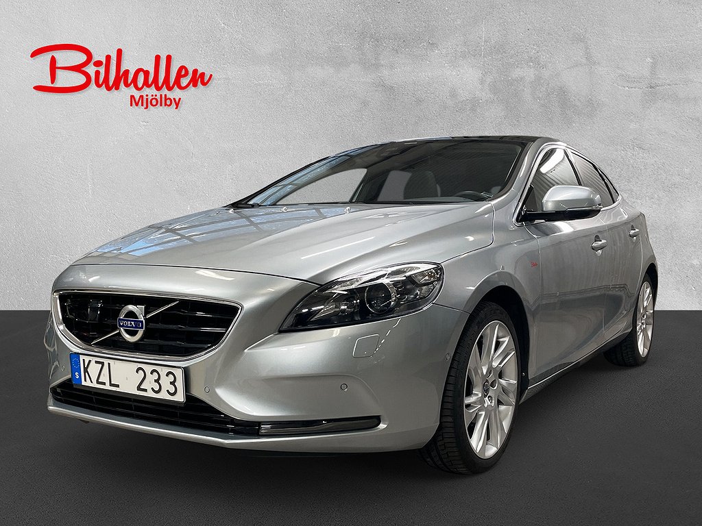 Volvo V40 T4 180 HK Summum Manuell, OBS! Lågmilad!