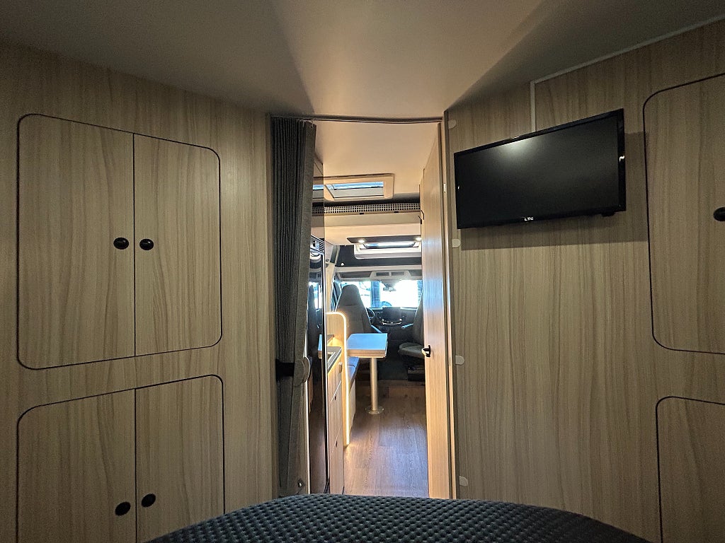 Sun Living s 72 DC / Clesana / Hyd-stöd / Aut / Taksäng - Sun Living