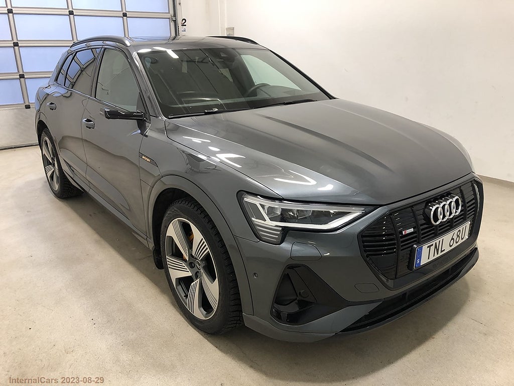 Audi e-tron 55 quattro S-Line 408hk Panorama, BO,Läder