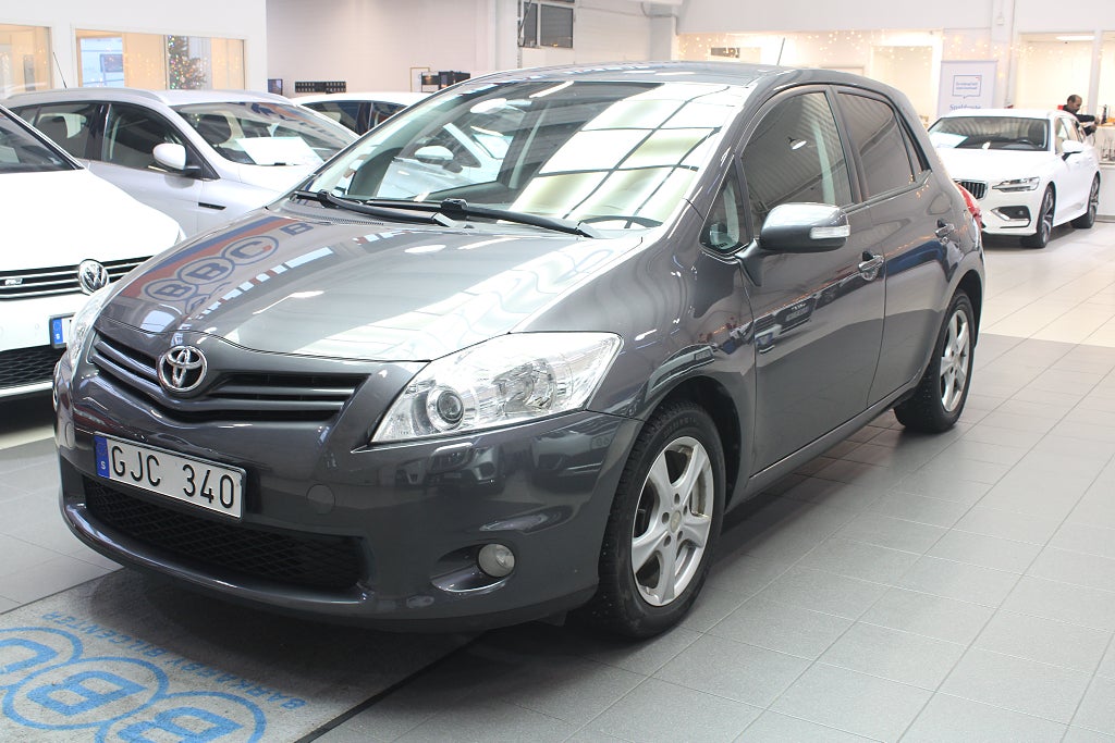 Toyota Auris 5-dörrar 1.6 Valvematic Plus Euro 5
