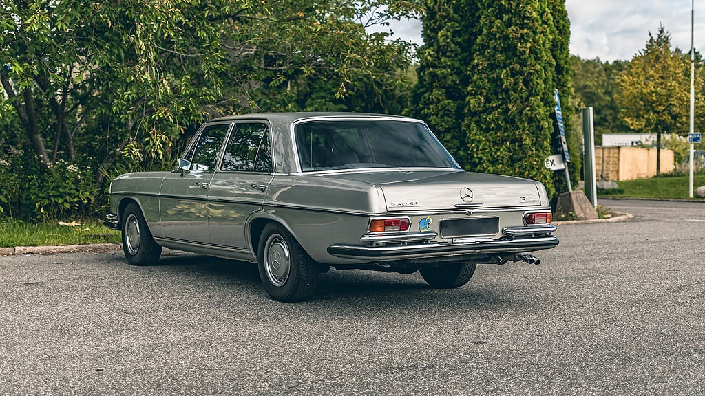 Den fina Mercedesen har en gång i tiden tillhört Formel 1-esset Ronnie Peterson. Foto: Collecting Cars