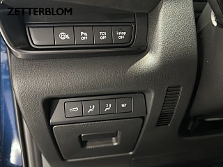 SUV Mazda CX-30 14 av 20