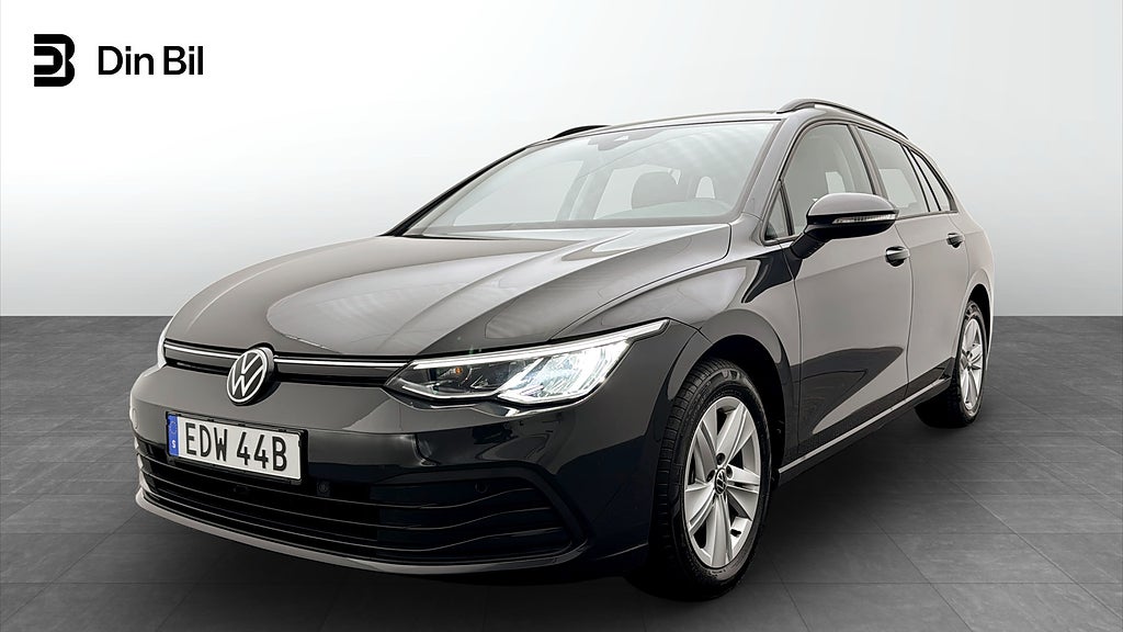 Volkswagen Golf Sportscombi eTSI131 DSG P-värmare/Drag/Backkamera