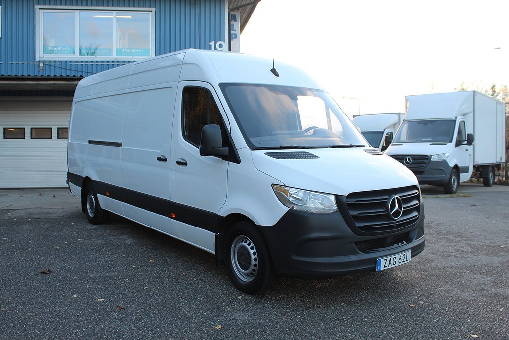 Mercedes-Benz Sprinter 316 CDI Skåpbil 7G-Tronic Backkamera 3-Sits lång