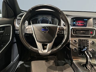 Volvo V60 D3 Business Edit Kamrem Bytt VoC Pvärm MoK Psens SoV – bild 9