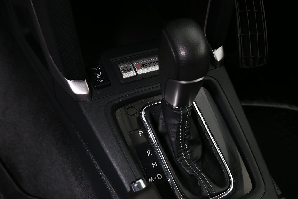 Subaru Forester 2,0D 147hk XS AWD Aut Extraljus Motorvärmare Drag 2016