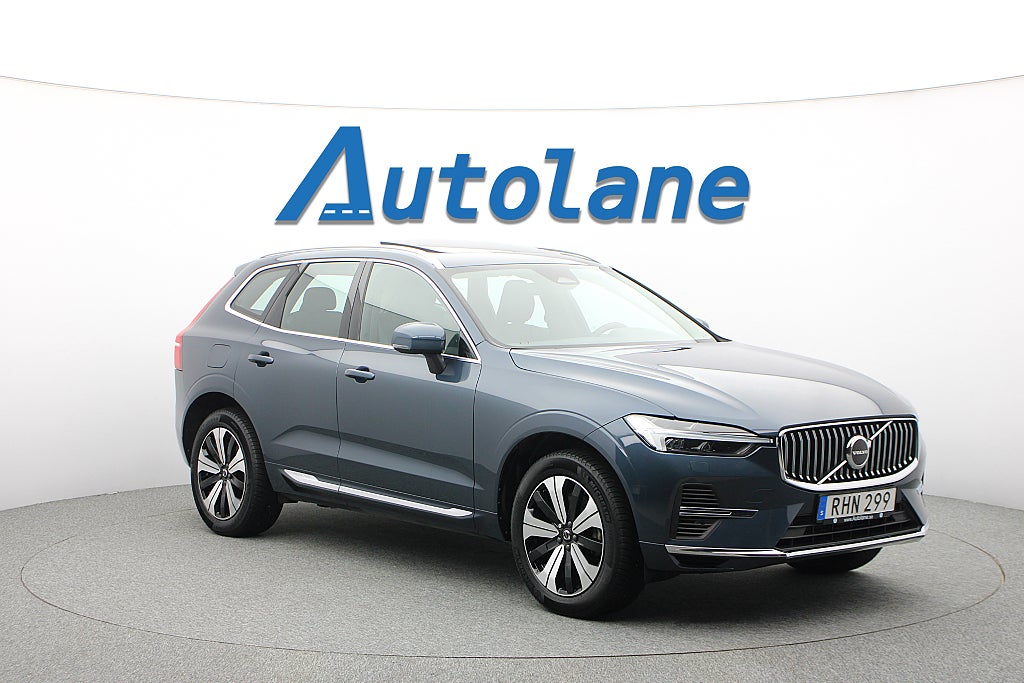 Volvo XC60 Recharge T6 AWD Plus Bright Drag, Pano, Kamera 350hk