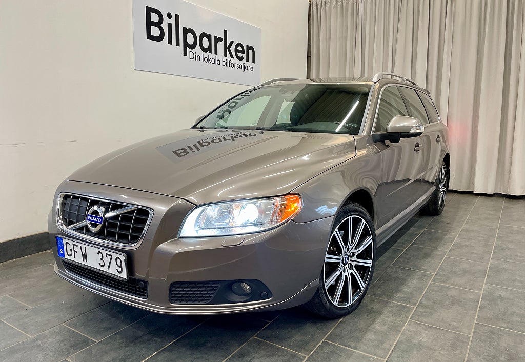 Volvo V70 D5 Geartronic Summum Euro 4 175Hk / Nyservad / NYBES