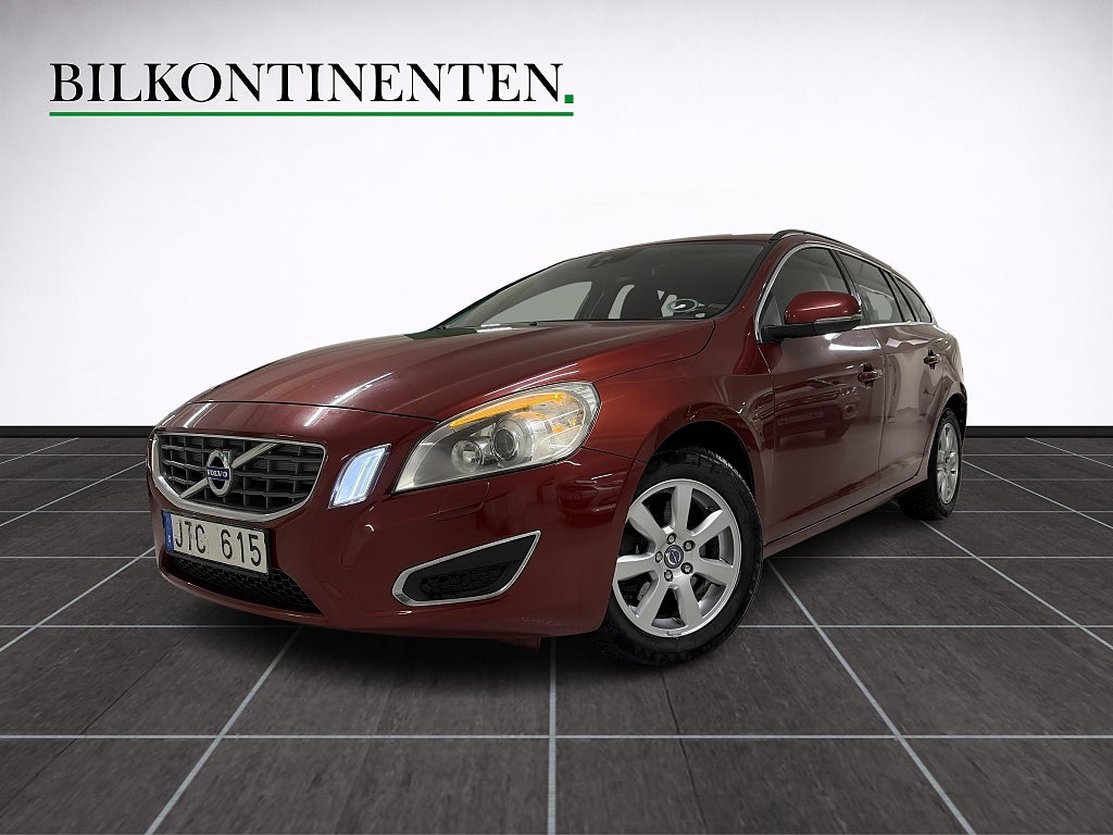 Volvo V60 D2 Momentum Värmare Drag Sensorer Välservad