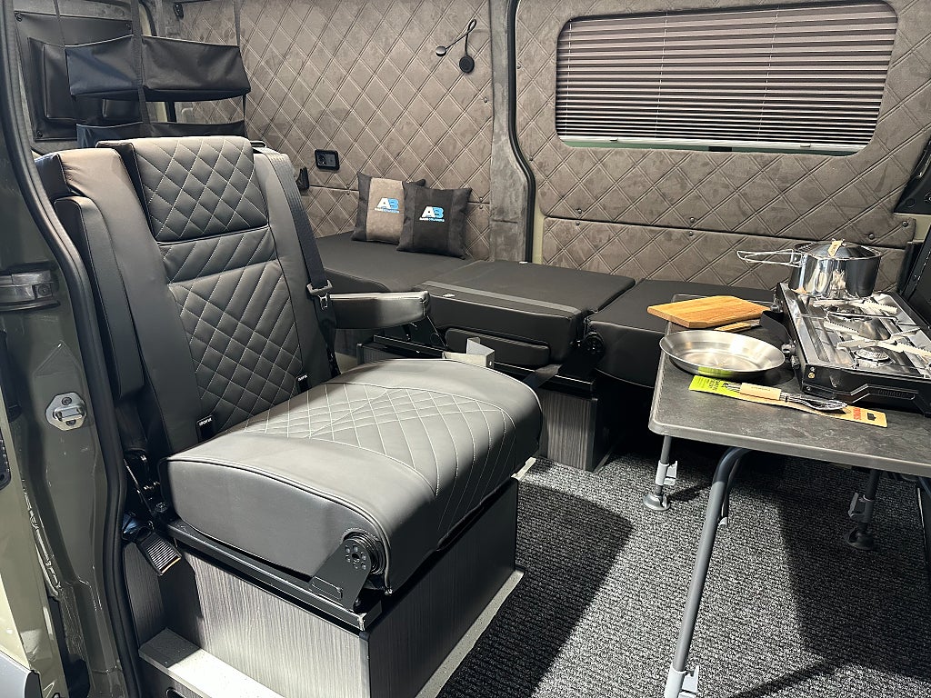 Mercedes-Benz Sprinter 319 CDI 4×4 AB Race Cruiser Explorer - bild 4