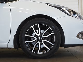 Halvkombi Kia Ceed 8 av 21