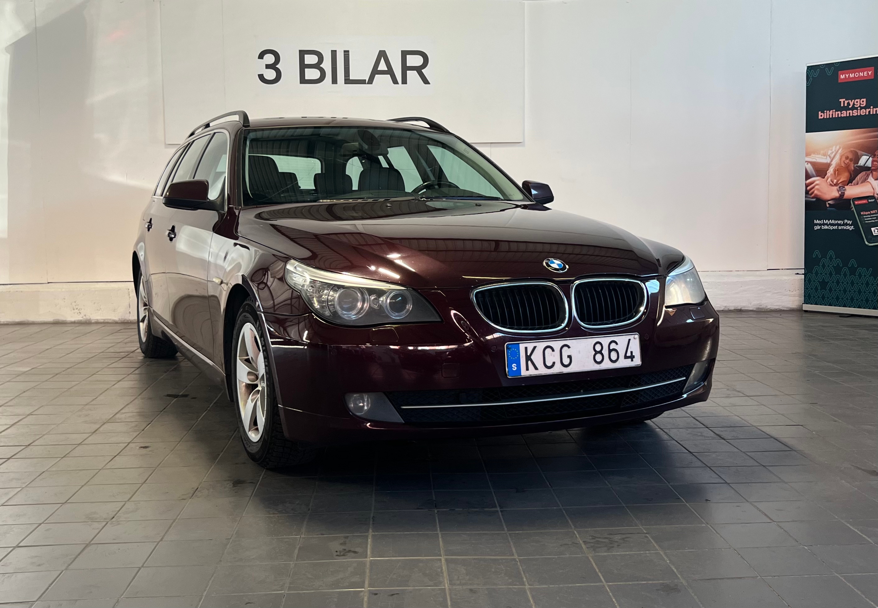 BMW 520 2010, bild 2/45