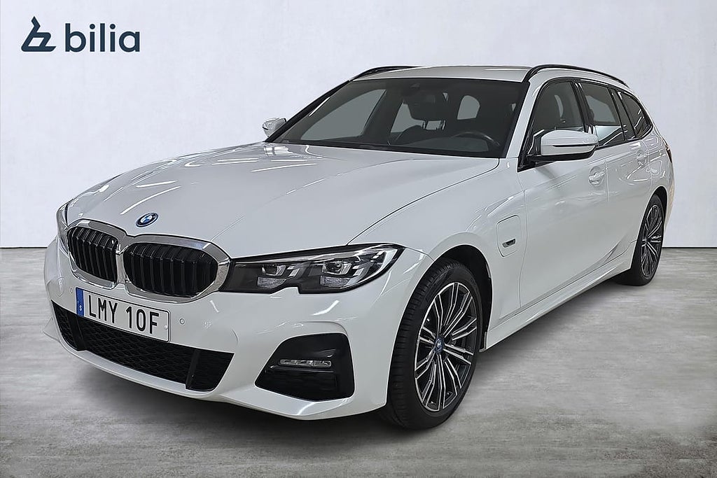 BMW 330e xDrive Touring M-Sport