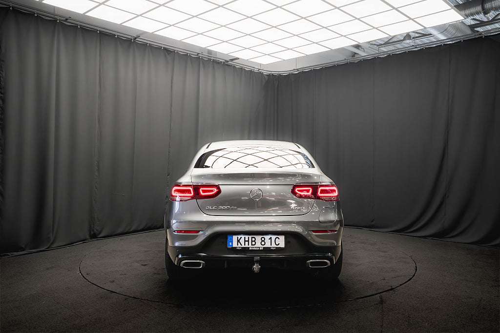 Mercedes-Benz GLC 300 de Coupé 4M AMG NIGHT DRAG KAMERA COCKPIT 1-ÄGARE