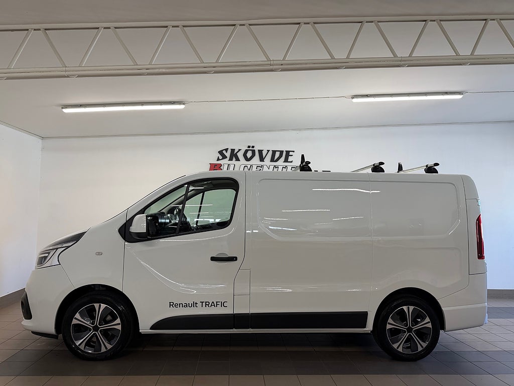 Renault trafic 2.8t 2.0 dCi 3-Sits/Drag/Värmare/GPS/B-Kamera/LED/MOMS