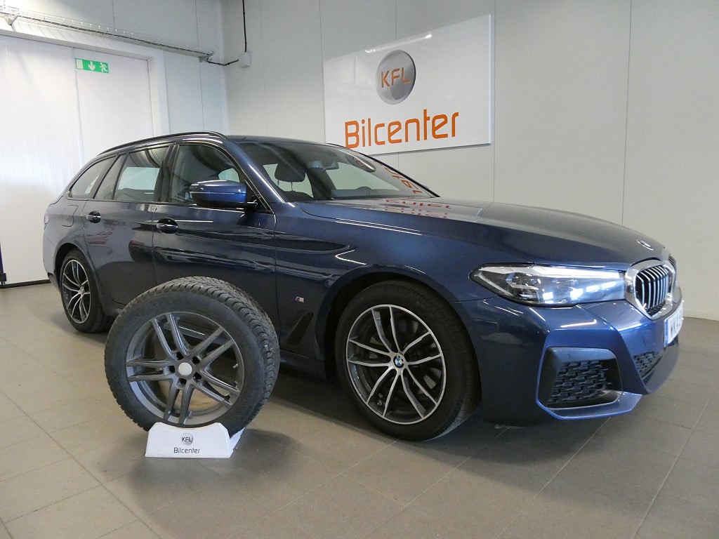 BMW 520d xDrive M Sport *3,99%RÄNTA* HU-Drag-Värm-Kam-Nyservad
