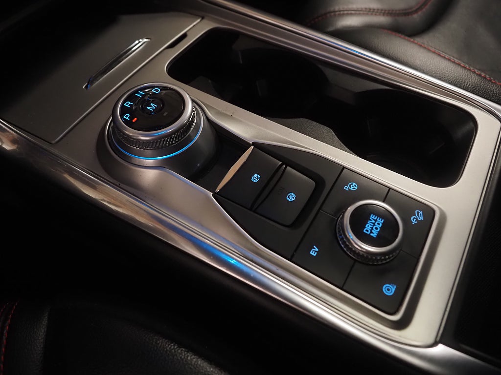 Ford Explorer Plug-In Hybrid ST-Line 360 B&O Drag Navi Skinn