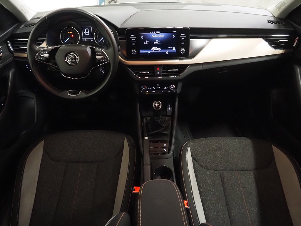 Skoda Scala 1.0 TSI 110hk Style Dragkrok Backkamera Adaptiv Farth 2023