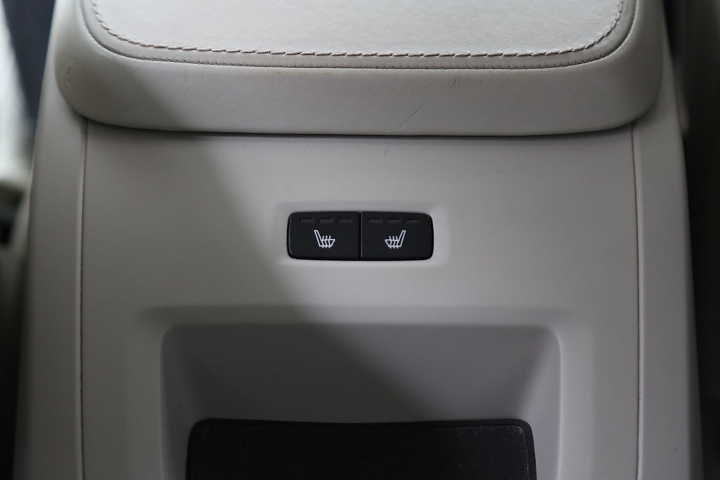 Volvo V90 D4 190hk Aut Inscription Drag Värmare B&W Skinn Head-up 2019