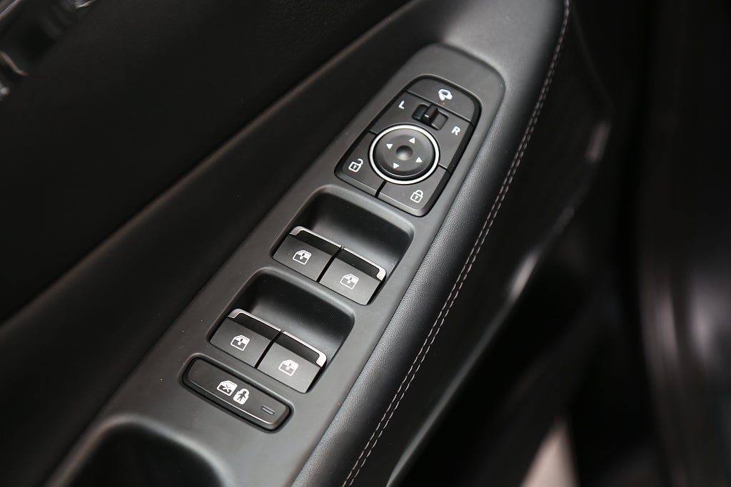 Hyundai Santa Fe 1,6 PHEV 265hk 6AT 4WD 7 sits Advance Motorv Drag 2023