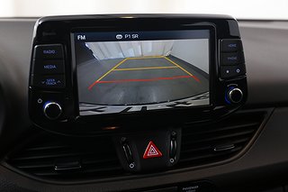 Halvkombi Hyundai i30 Fastback 14 av 14