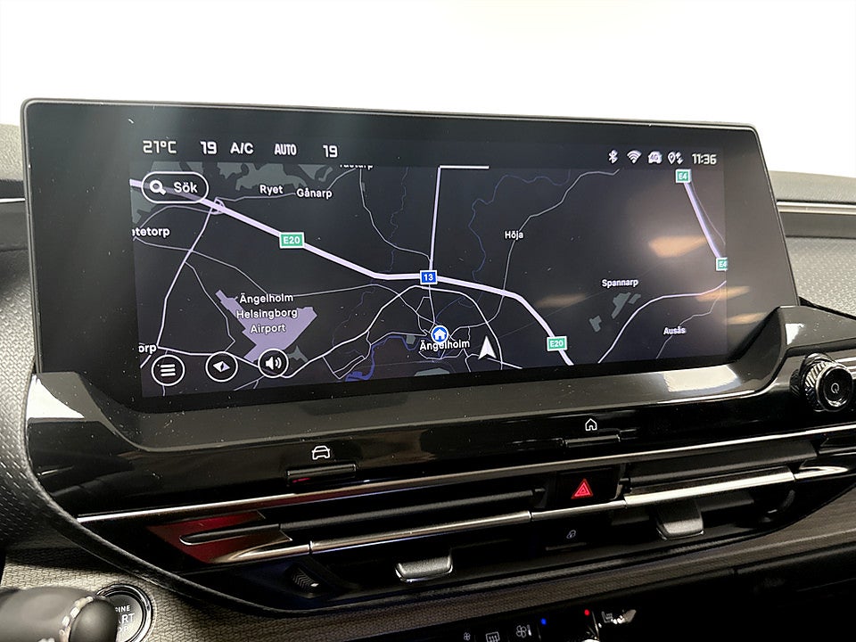 Bild på Citroën C5 X Shine PHEV 225hk Aut B-KAMERA NAVI