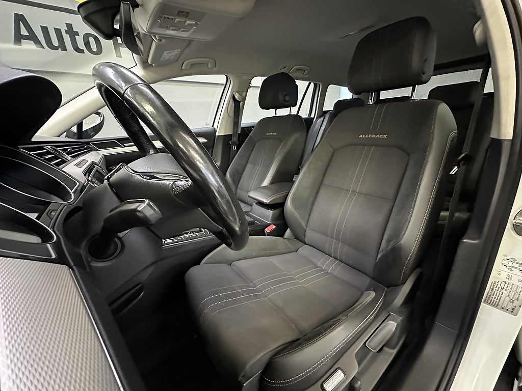 Volkswagen Passat Alltrack 2.0 TDI SCR 4Motion Alltrack Backkamera Drag Nykamrem