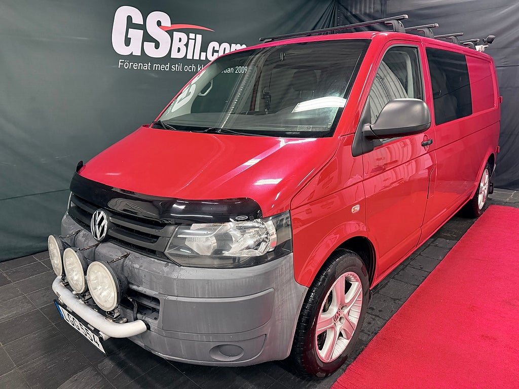 Volkswagen Transporter Kombi T32 2.0 TDI 4Motion 