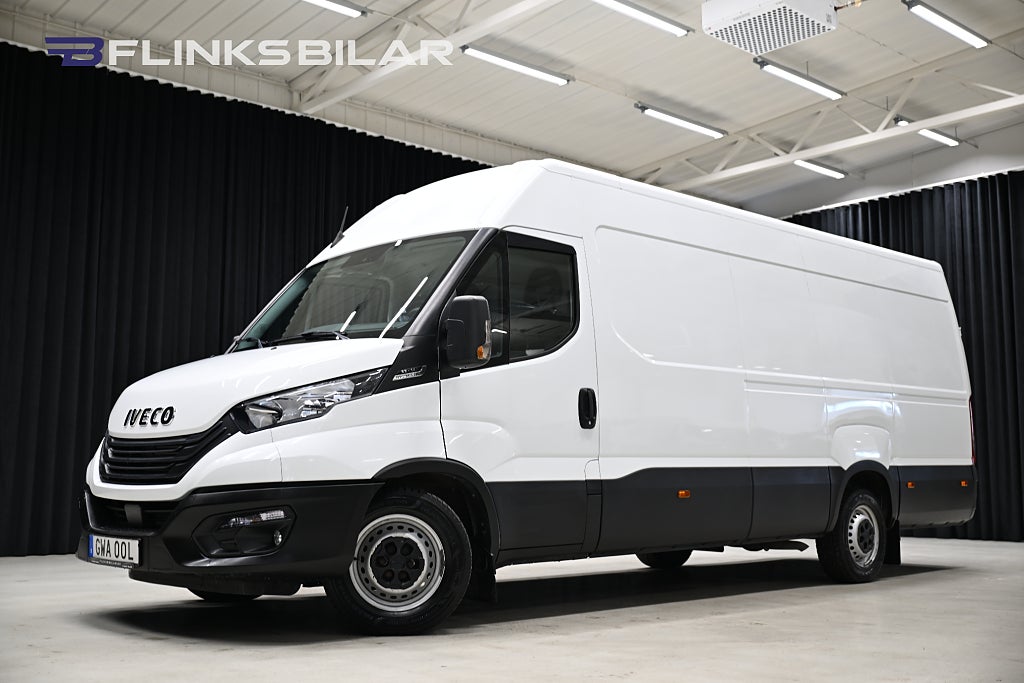 Iveco Daily 136HK Långskåp|Automat|Webasto|Drag|3.5Ton-Drag