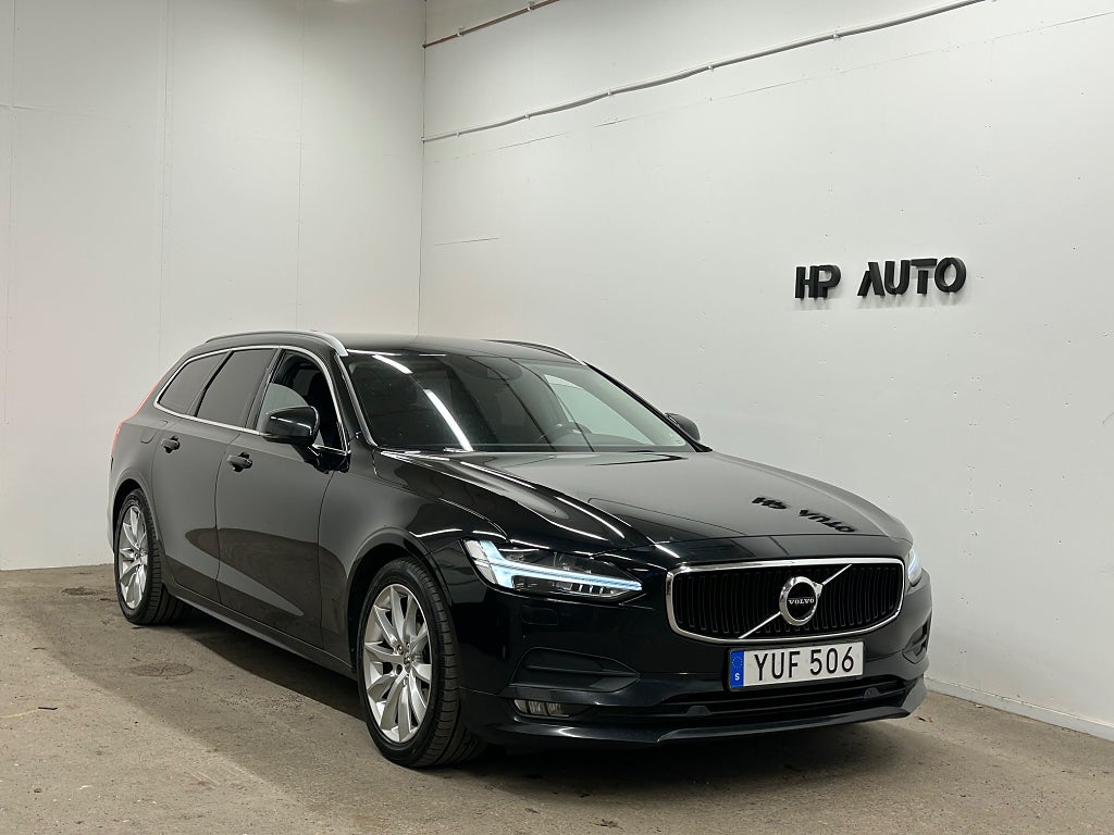 Volvo V90 D4 AWD 190hk Momentum D-värm Drag Voc Navi Dubb