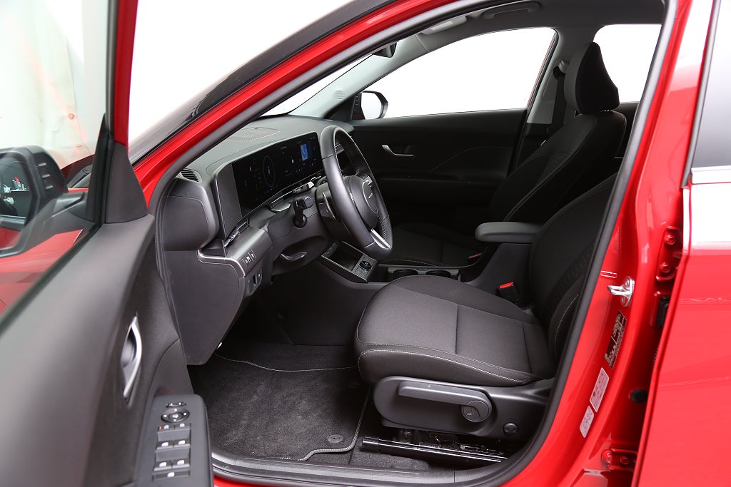 Hyundai Kona EV 48,4 kWh Essential | Kamera Navi Värmepump fd.demo 2024