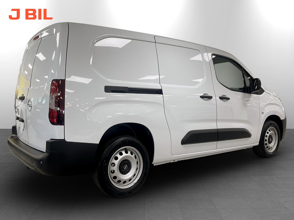 Bild på Opel Combo Combo 130hk Aut L2 - EDITION! SERVICE & V-HJUL INGÅR!
