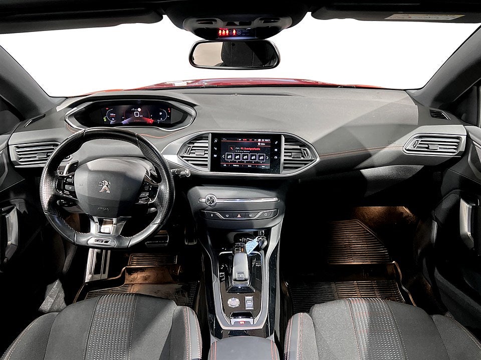 Bild på Peugeot 308 SW GT 1.2 PT 130hk Aut - B-KAMERA,PANO,NAV