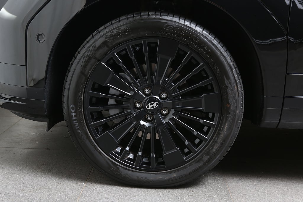 Hyundai Santa Fe PHEV 4WD Calligraphy Line *Avbetalningskampanj