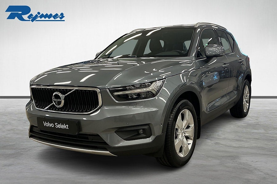 Volvo XC40 T3 FWD Momentum Advanced Edition/360-Kam/BLIS/SE Spec