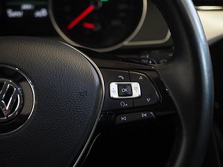 Kombi Volkswagen Passat 12 av 23