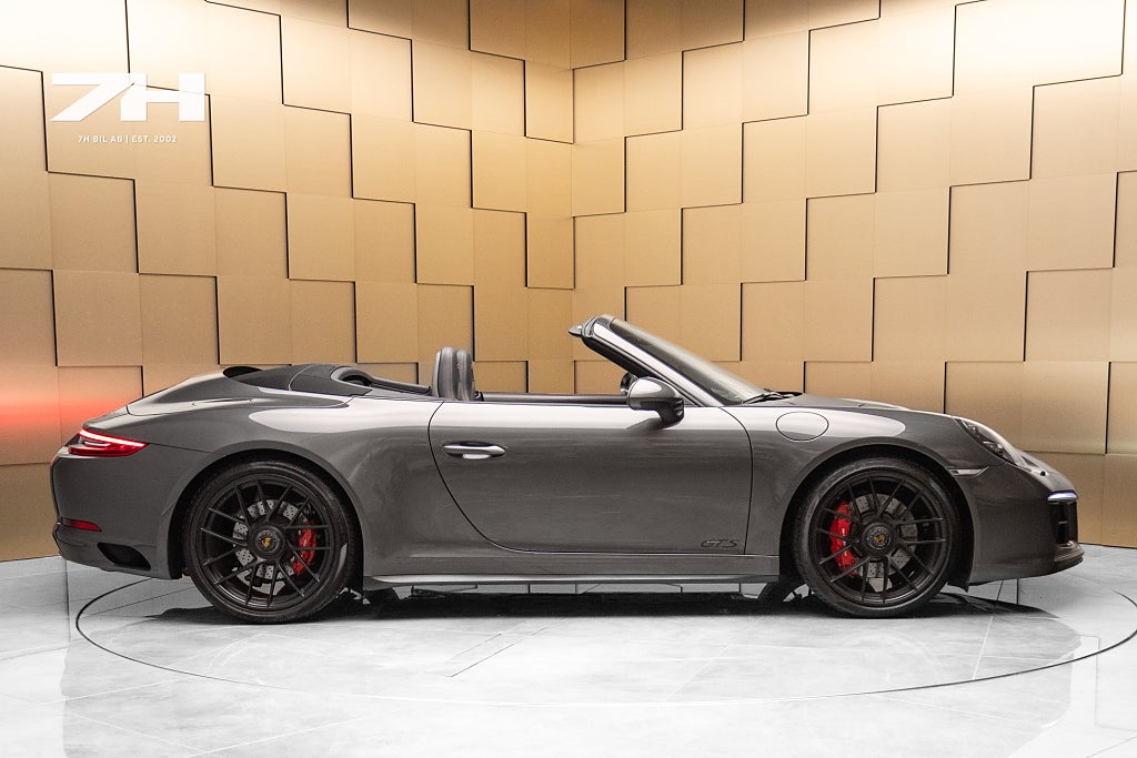 Porsche 911 991 Carrera 4 GTS Cabriolet / Kamera / BOSE