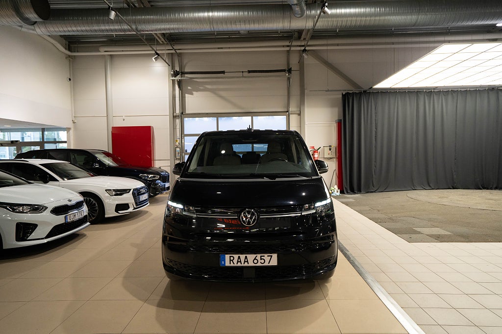 Volkswagen Multivan eHybrid 7-sits LÅNG L2 EL-DÖRRAR DRAG KAMERA B-VÄRMARE