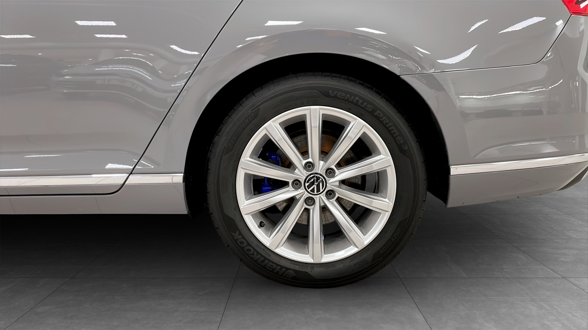 Volkswagen Passat 2022, bild 6/47