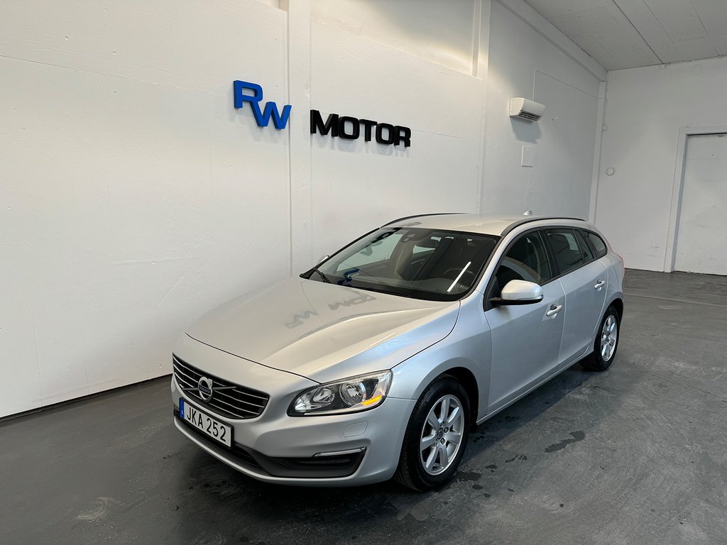 Volvo V60 D2 116hk Dragkrok D-värmare Rattvärme Kamrem-bytt 