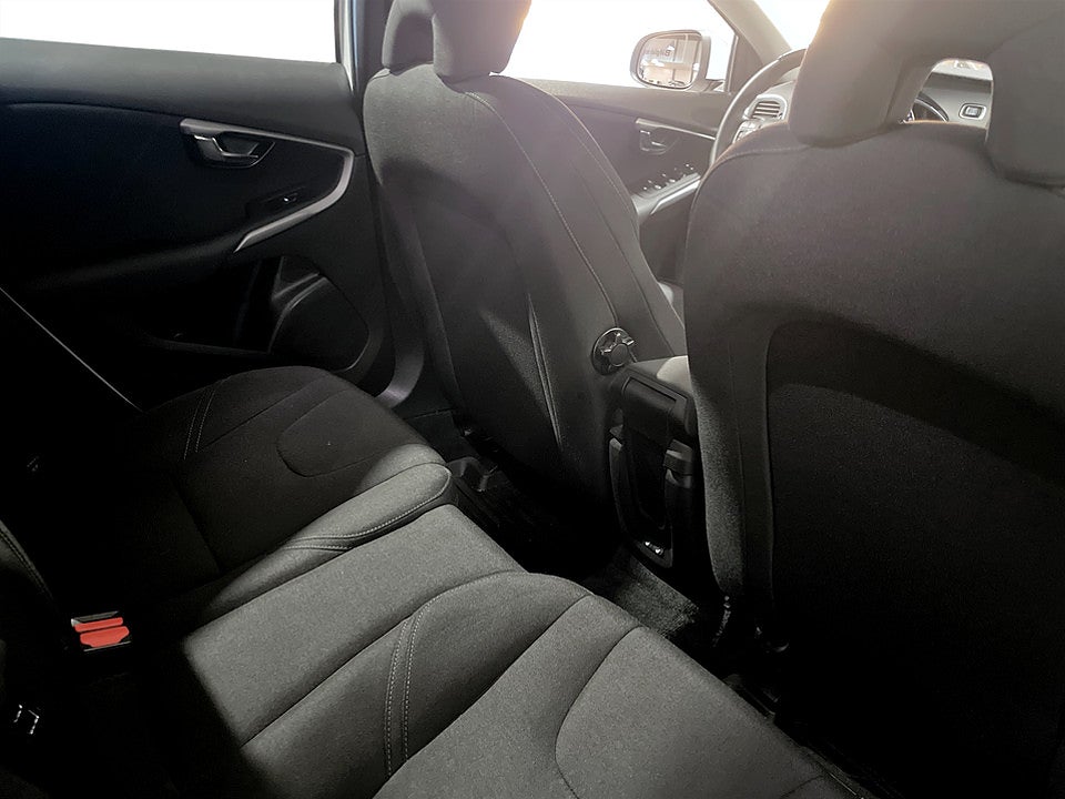 Bild på Volvo V40 Business T3 152hk P-SENSORER