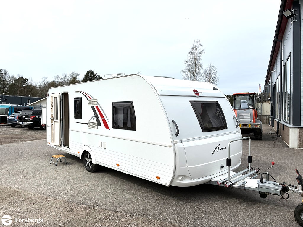 Bürstner AVERSO 560 TK // Barnkammare, Förtält