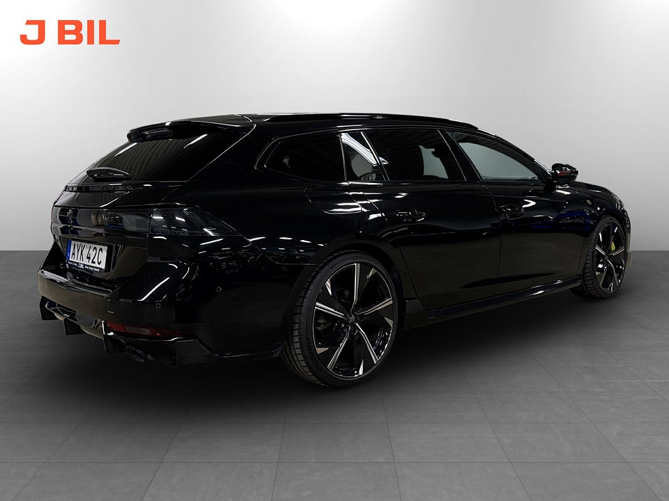 Bild på Peugeot 508 SW PSE Hybrid4 360hk Aut AWD 360° MASSAGE PANO HIFI