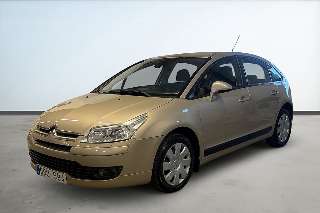Citroën C4 2.0 - 6 Mån Garanti- 6722 Mil - 1 Ägare - Automat