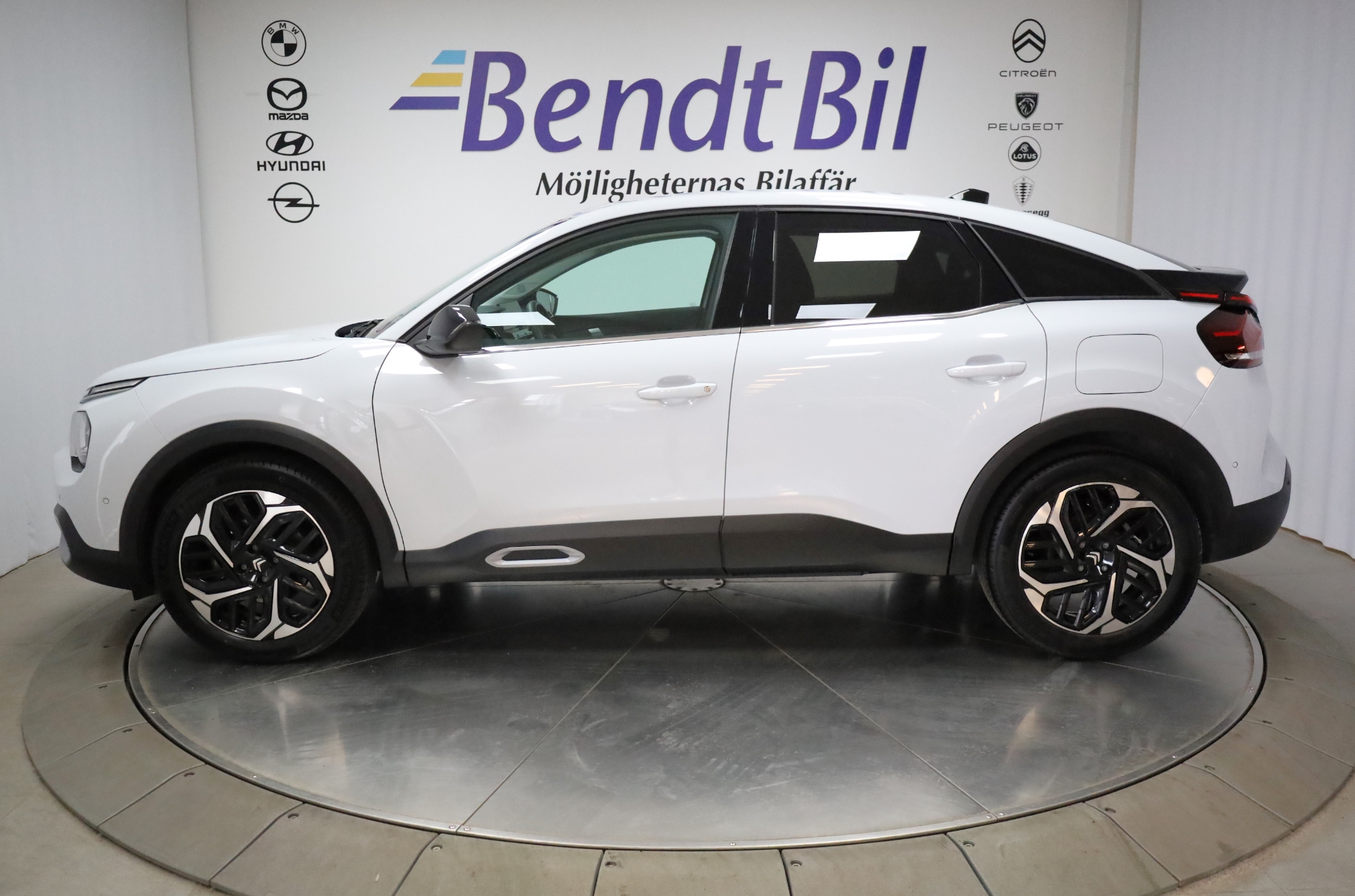 Citroen C4 1.2 PureTech Automat 2024, bild 6/46