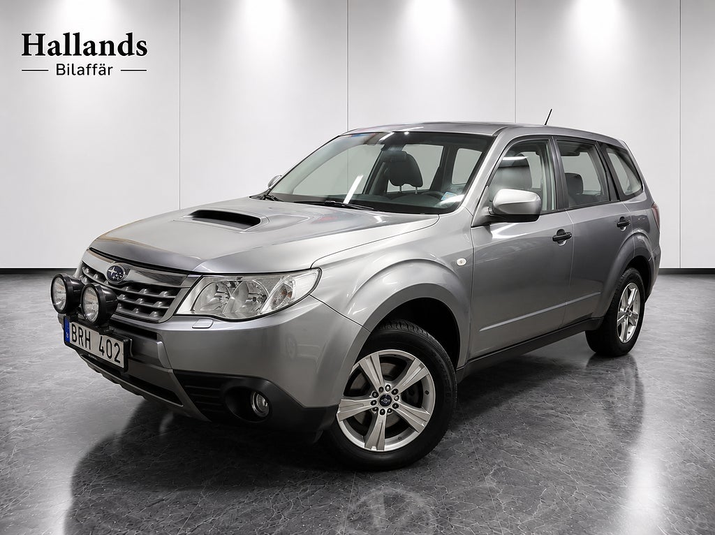 Subaru Forester 2.0 4WD 145hk / Nyservad / Drag 