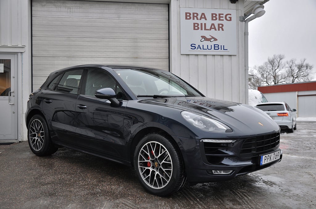 Porsche Macan GTS Sport Chrono Värmare Nav Aut Svensksåld